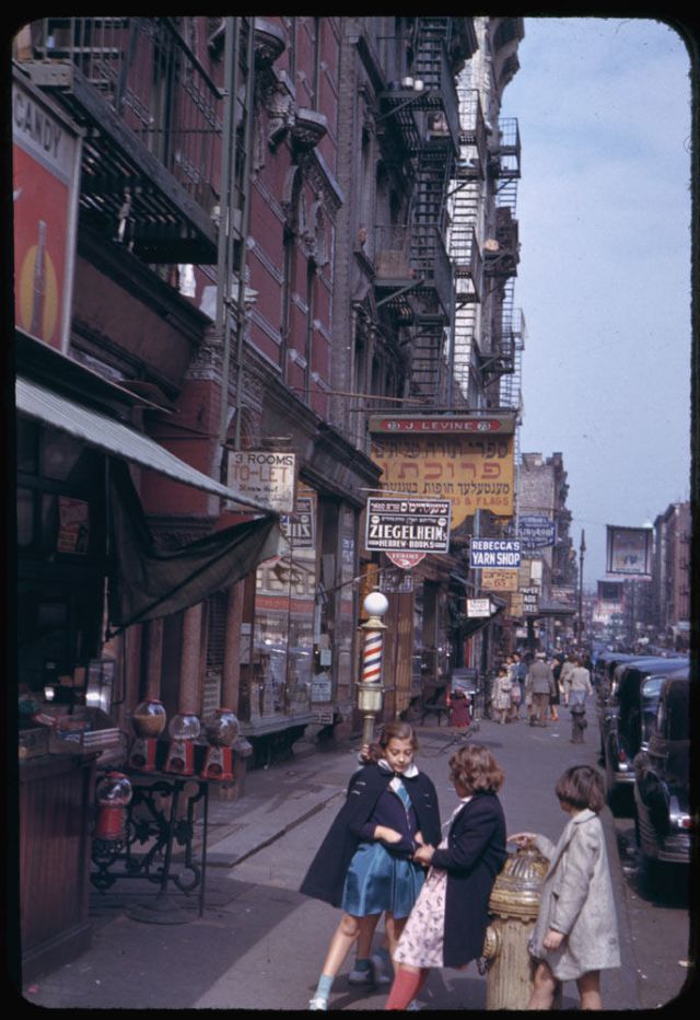 Kodachrome Slides Everyday Life USA 1940s
