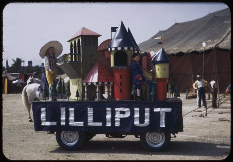 Kodachrome Slides Everyday Life USA 1940s