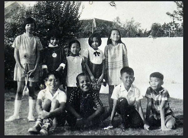 Young Barack Obama Childhood Photos