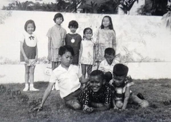 Young Barack Obama Childhood Photos