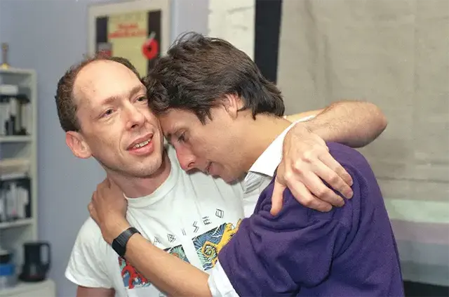 Heartbreaking Images That Capture the Harsh Reality of the 1980s AIDS Crisis