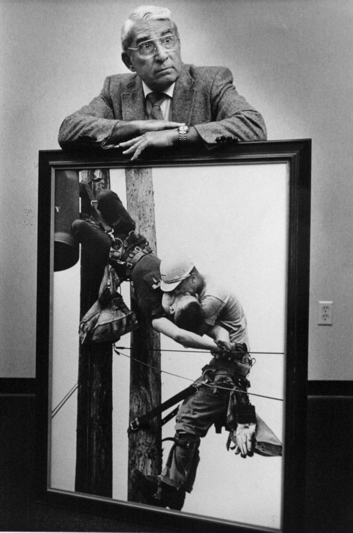 The Kiss of Life Photograph