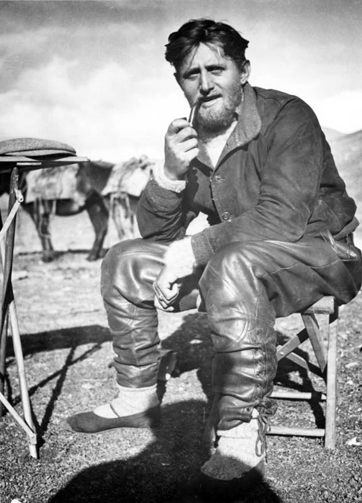 Edmund Geer in Tibet, 1938.
