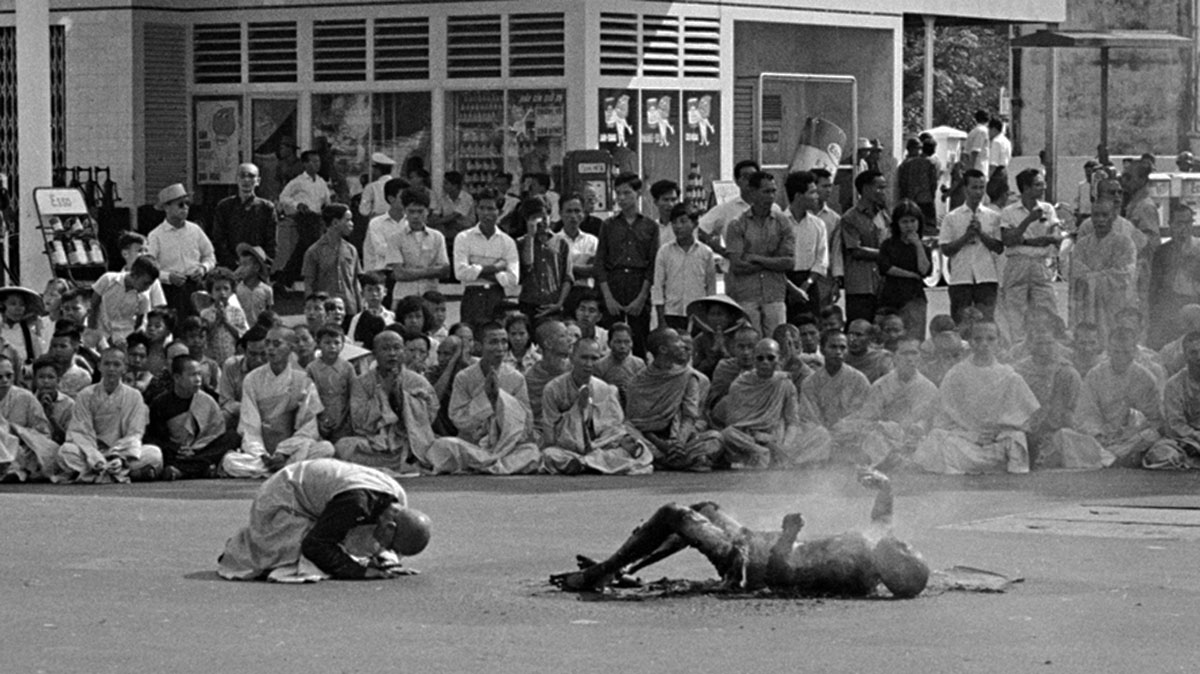 Many of the monks and nuns, as well as some shocked passersby, prostrated themselves before the burning monk.