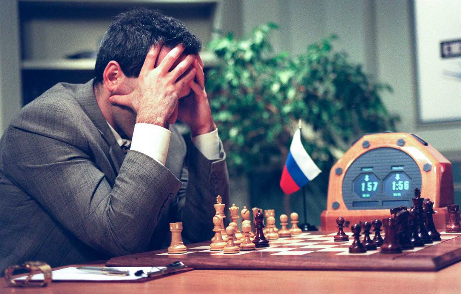 Kasparov considers his next move early in Game 5.