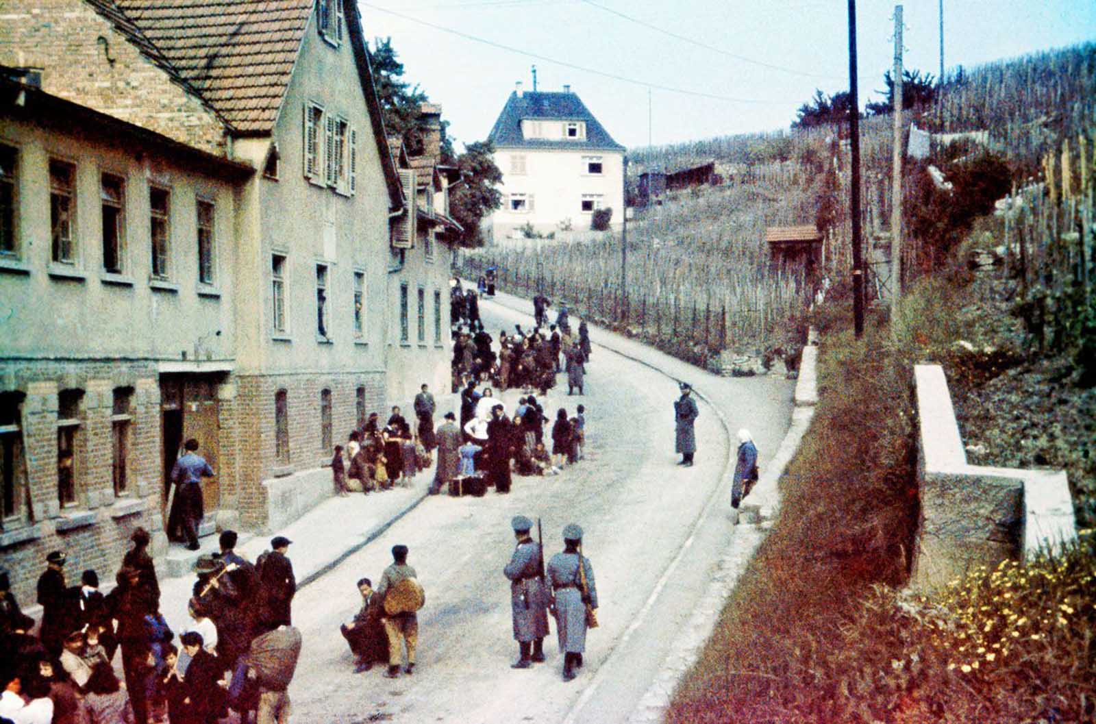 Sinti are rounded up by police in Asperg, Germany. May 22, 1940.