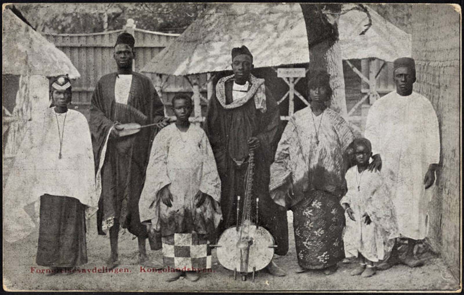 Unidentified members of a human exhibition in Oslo, Norway, 1914.