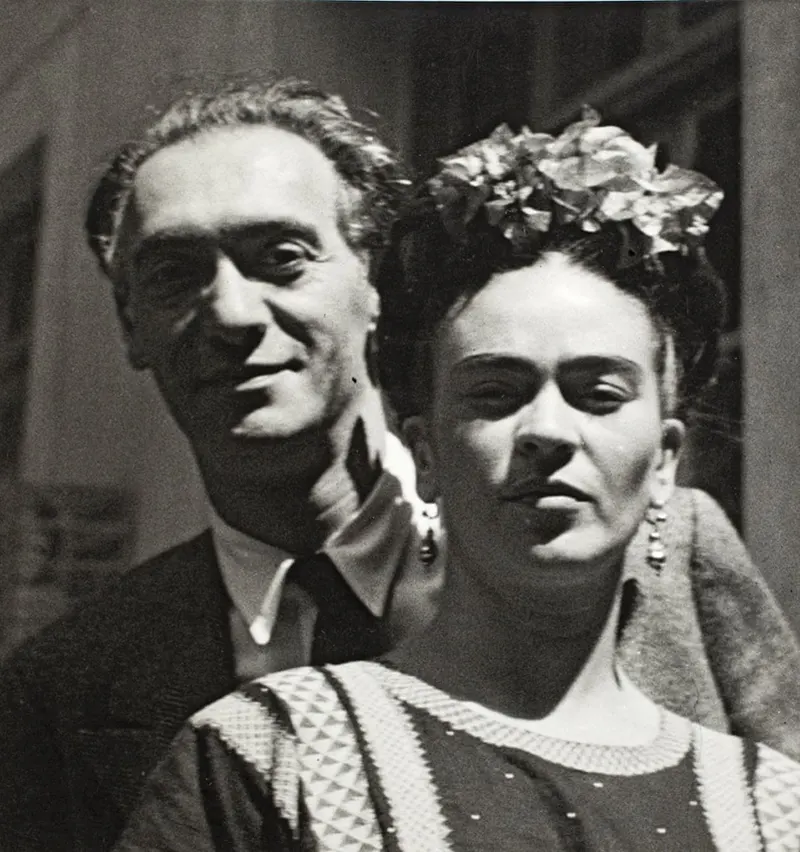Frida Kahlo old photos