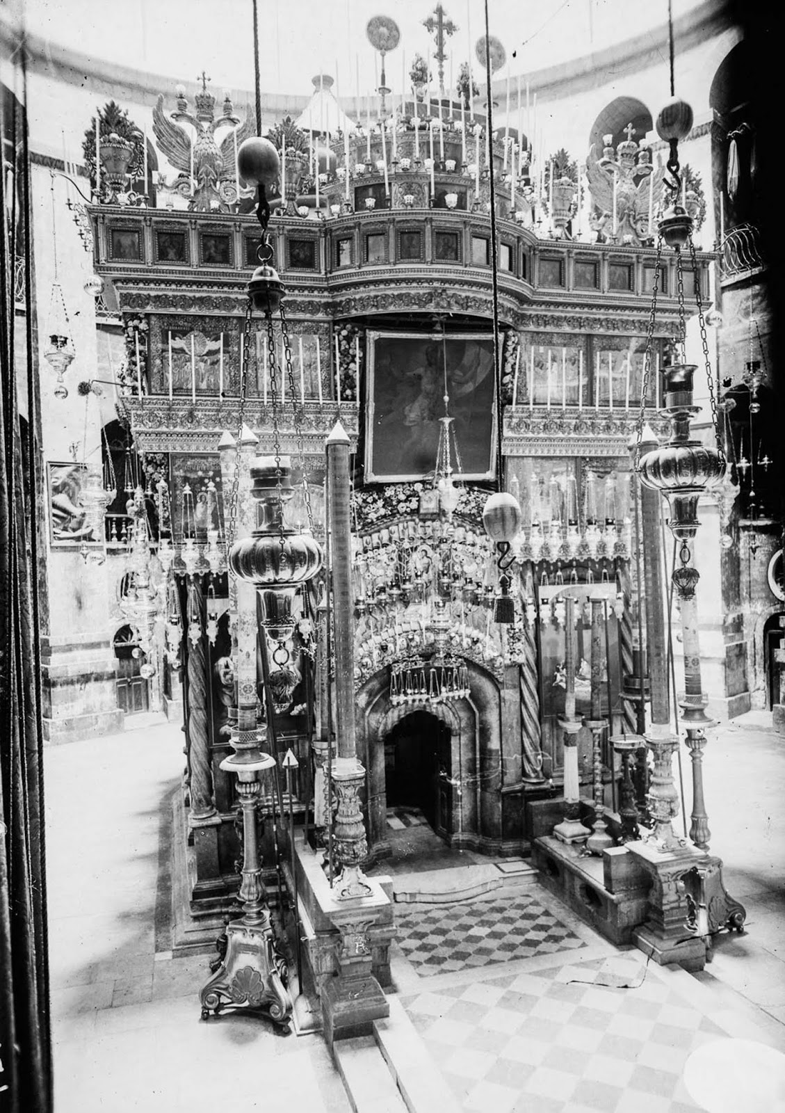 The Church of the Holy Sepulchre. 1915.