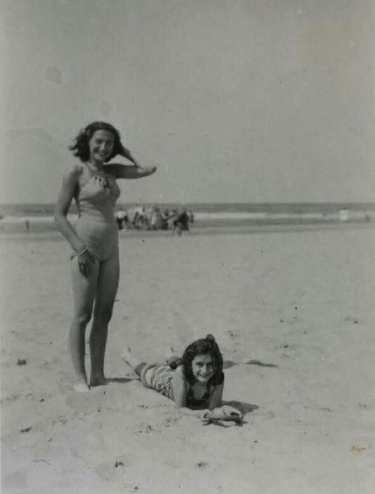 Margot and Anne Frank at the beach.