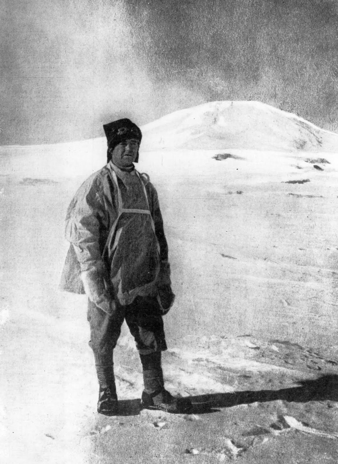 Capt. Scott outfitted for his push to the South Pole. November 1911.