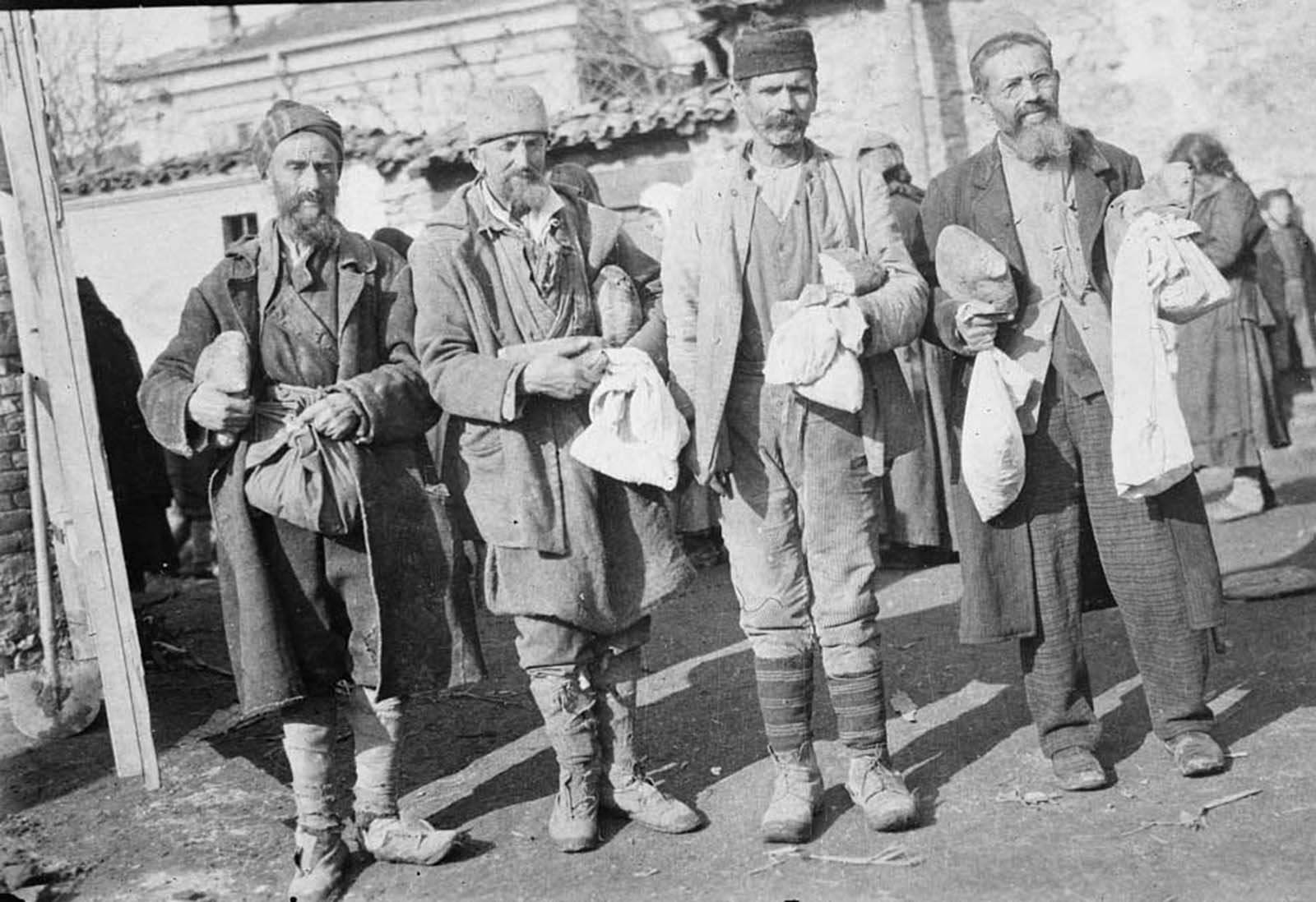 People of Balkans 100 years ago