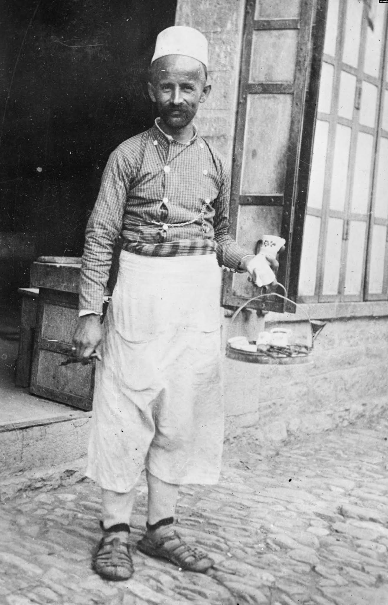 People of Balkans 100 years ago