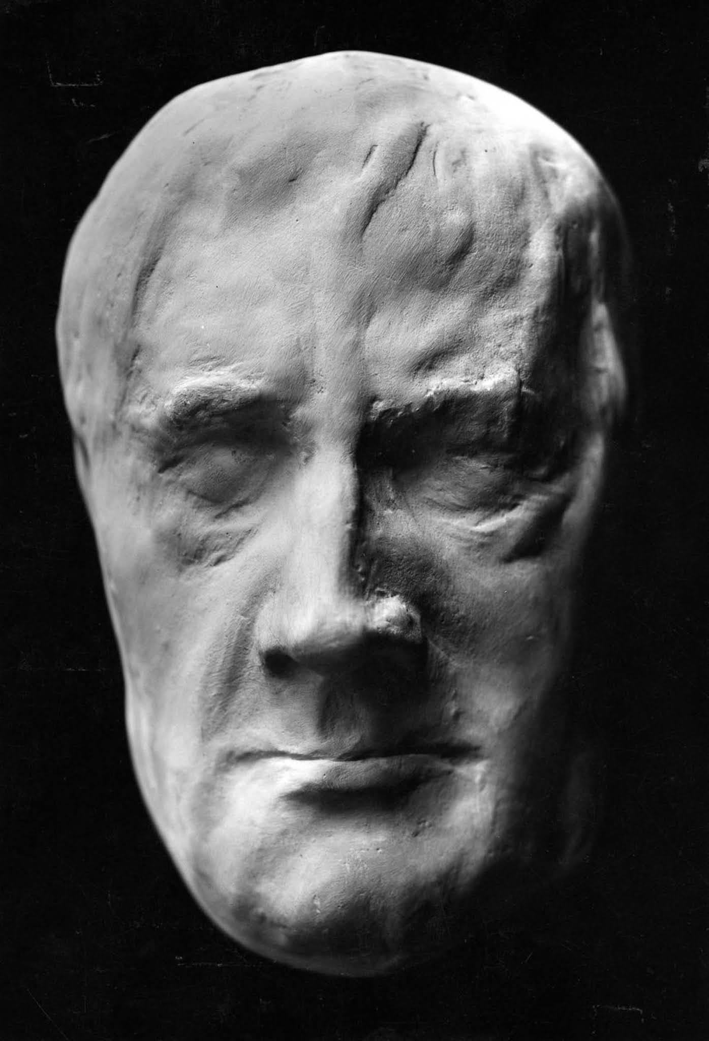 death masks famous people