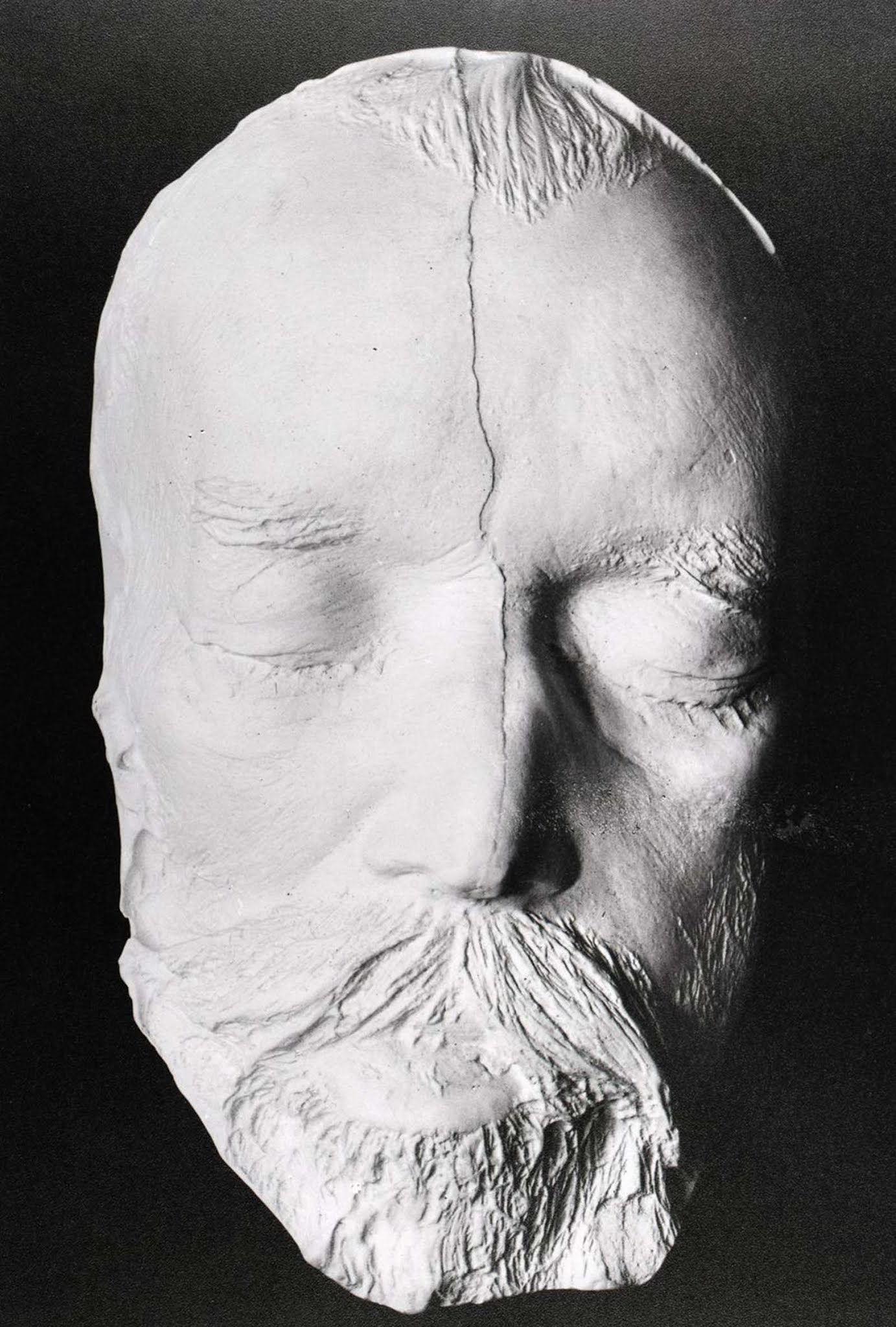 death masks famous people