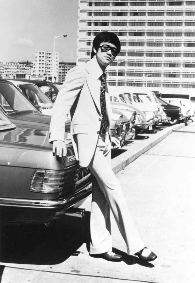 young bruce lee photographs