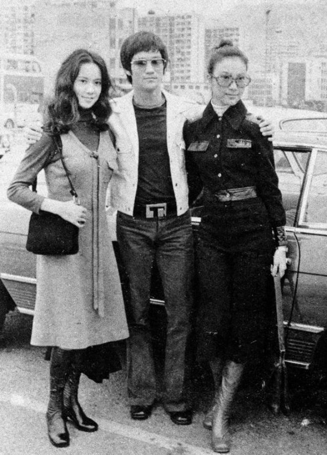 young bruce lee photographs