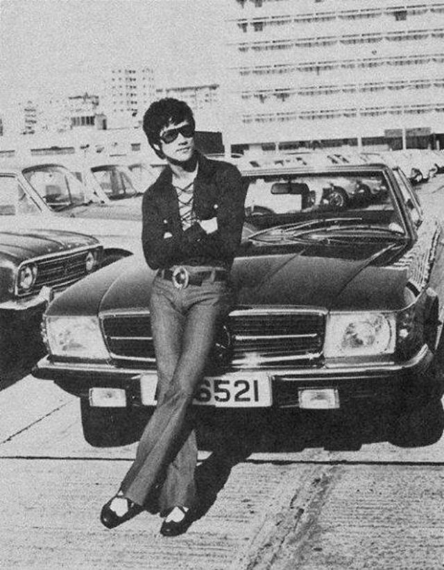 young bruce lee photographs