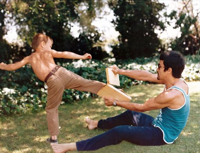 young bruce lee photographs