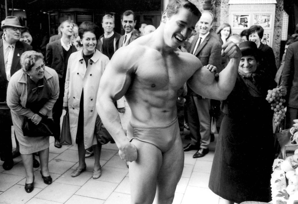 young arnold schwarzenegger photos