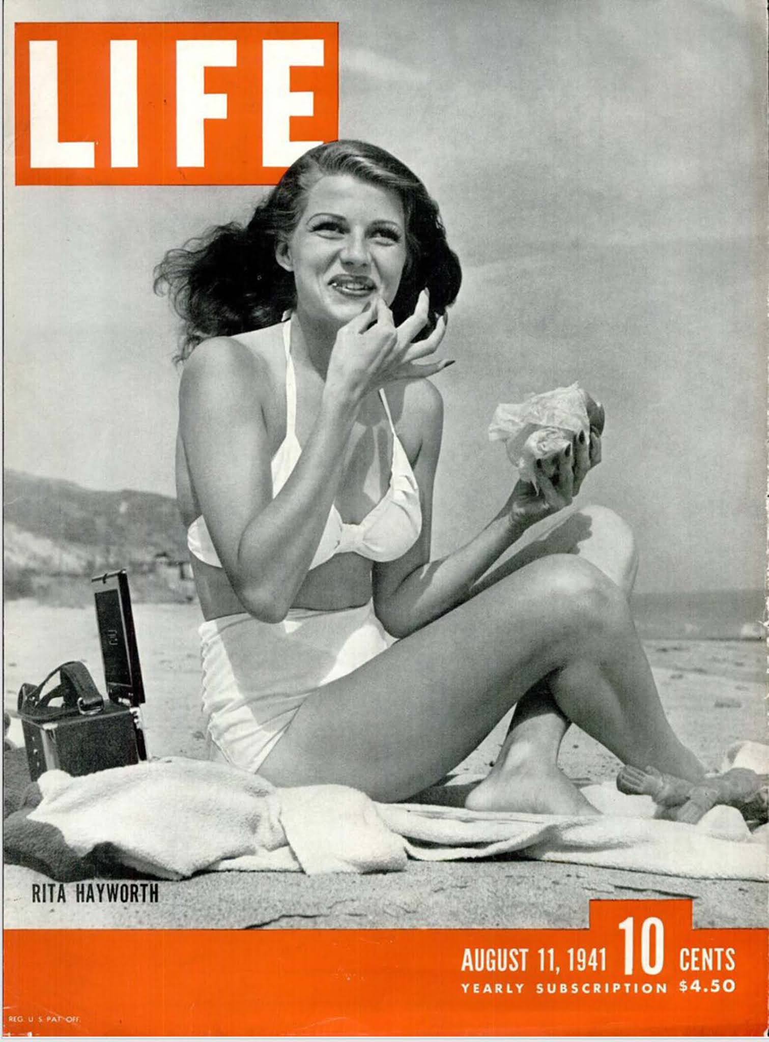 rita hayworth pin up
