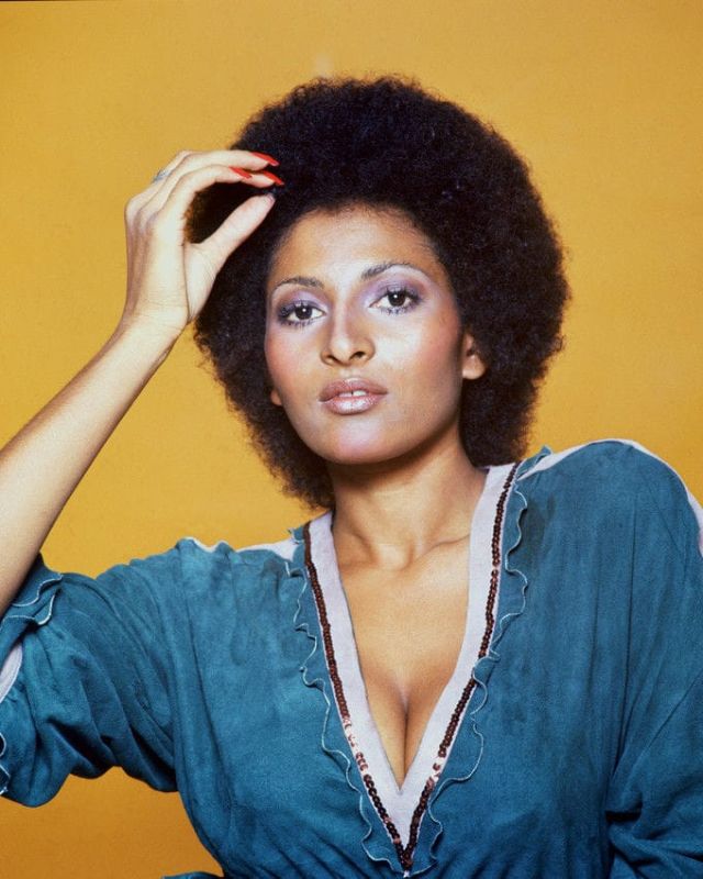 pam grier photos