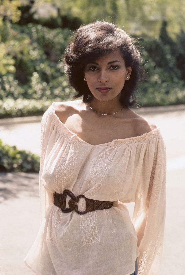 pam grier photos