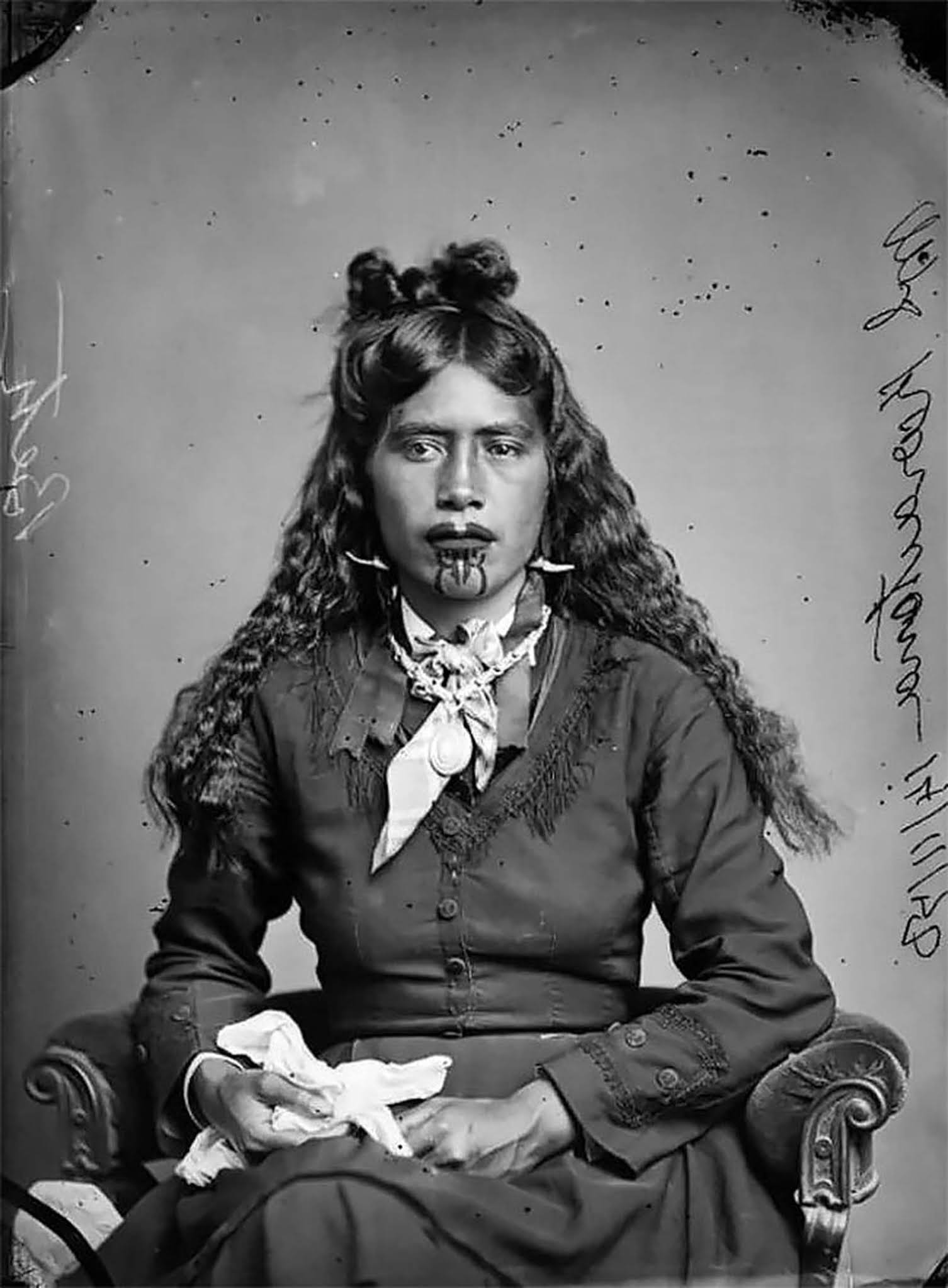 maori women ta moko tattoo