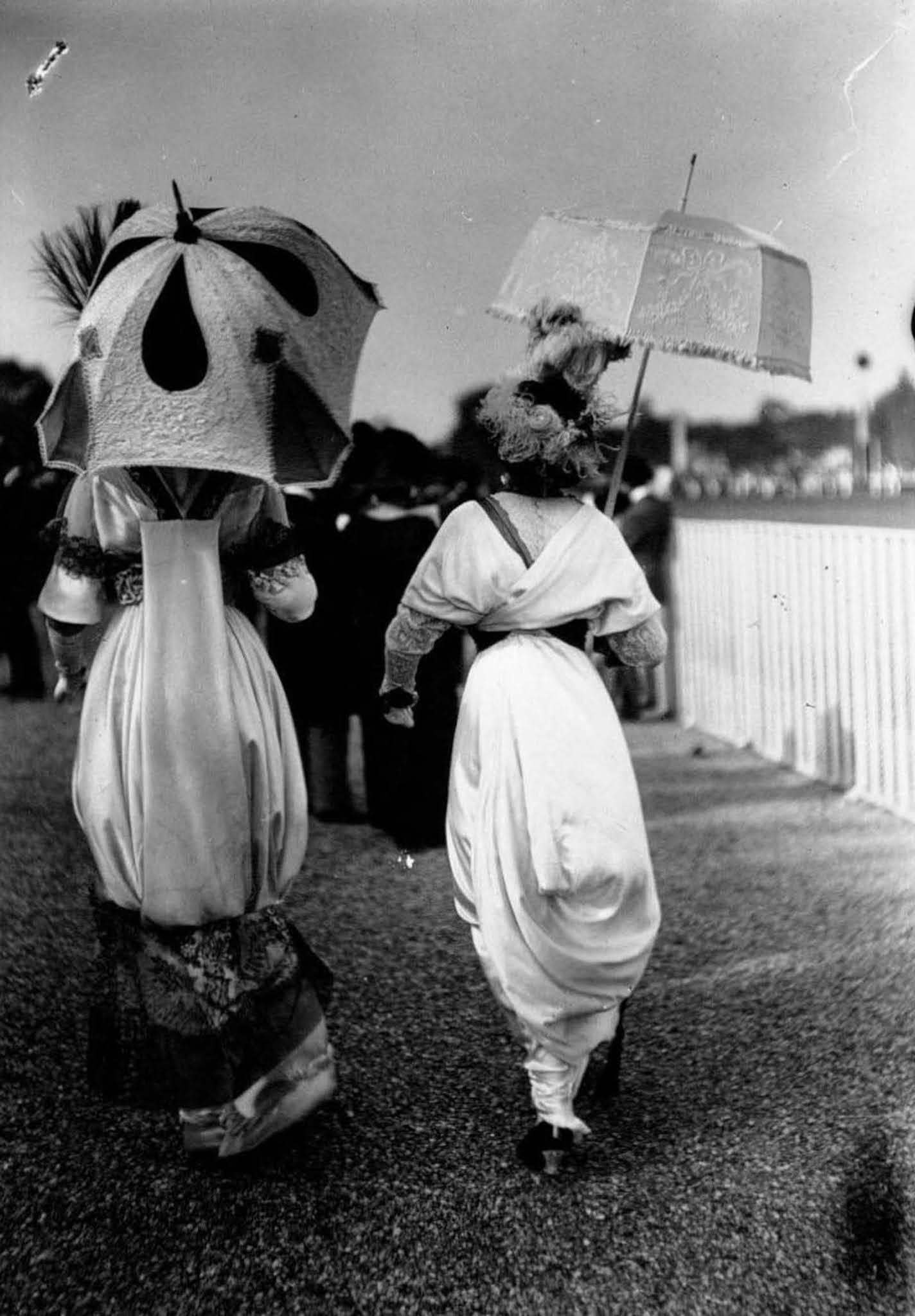 french fashion old street style photographs