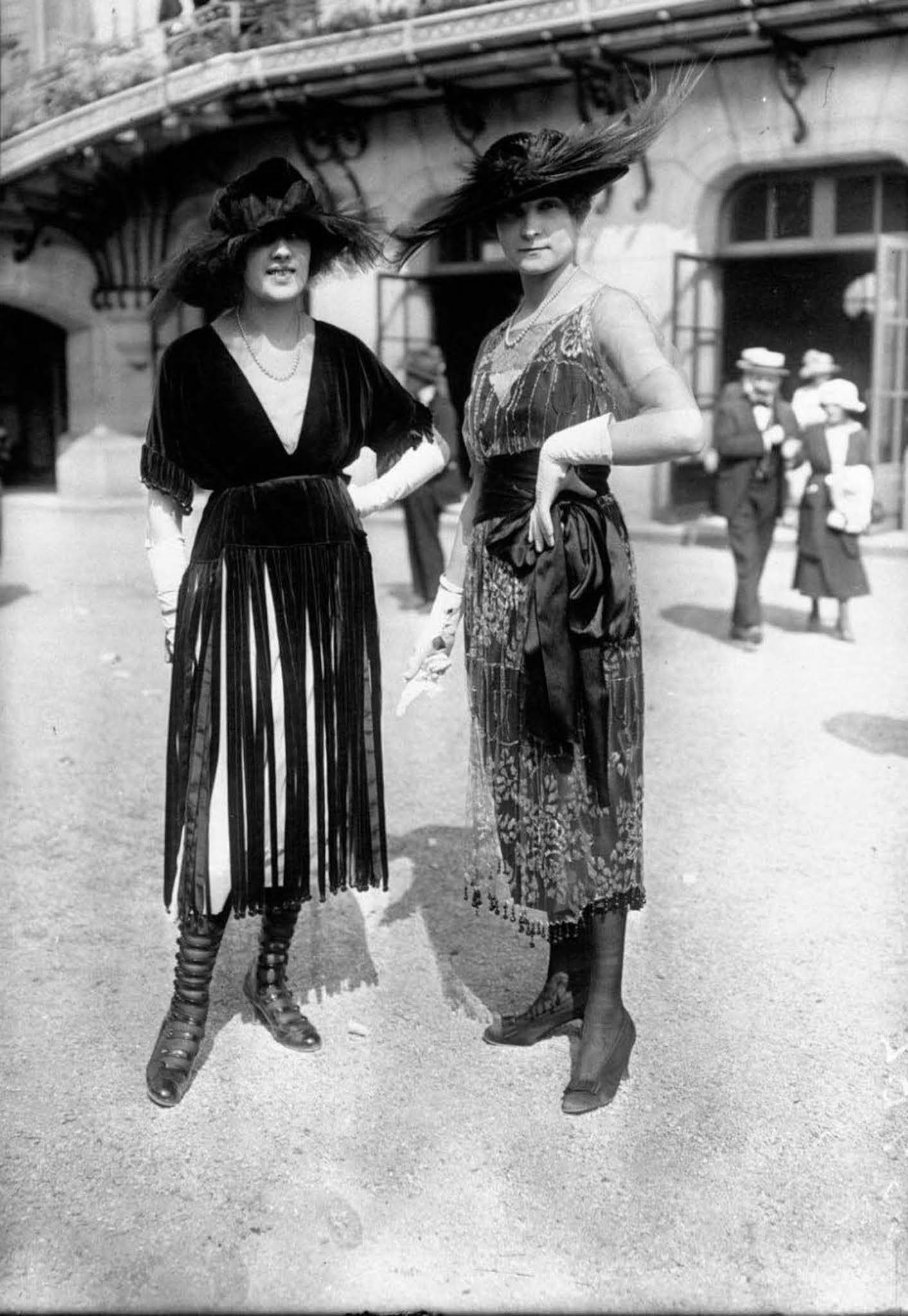 french fashion old street style photographs