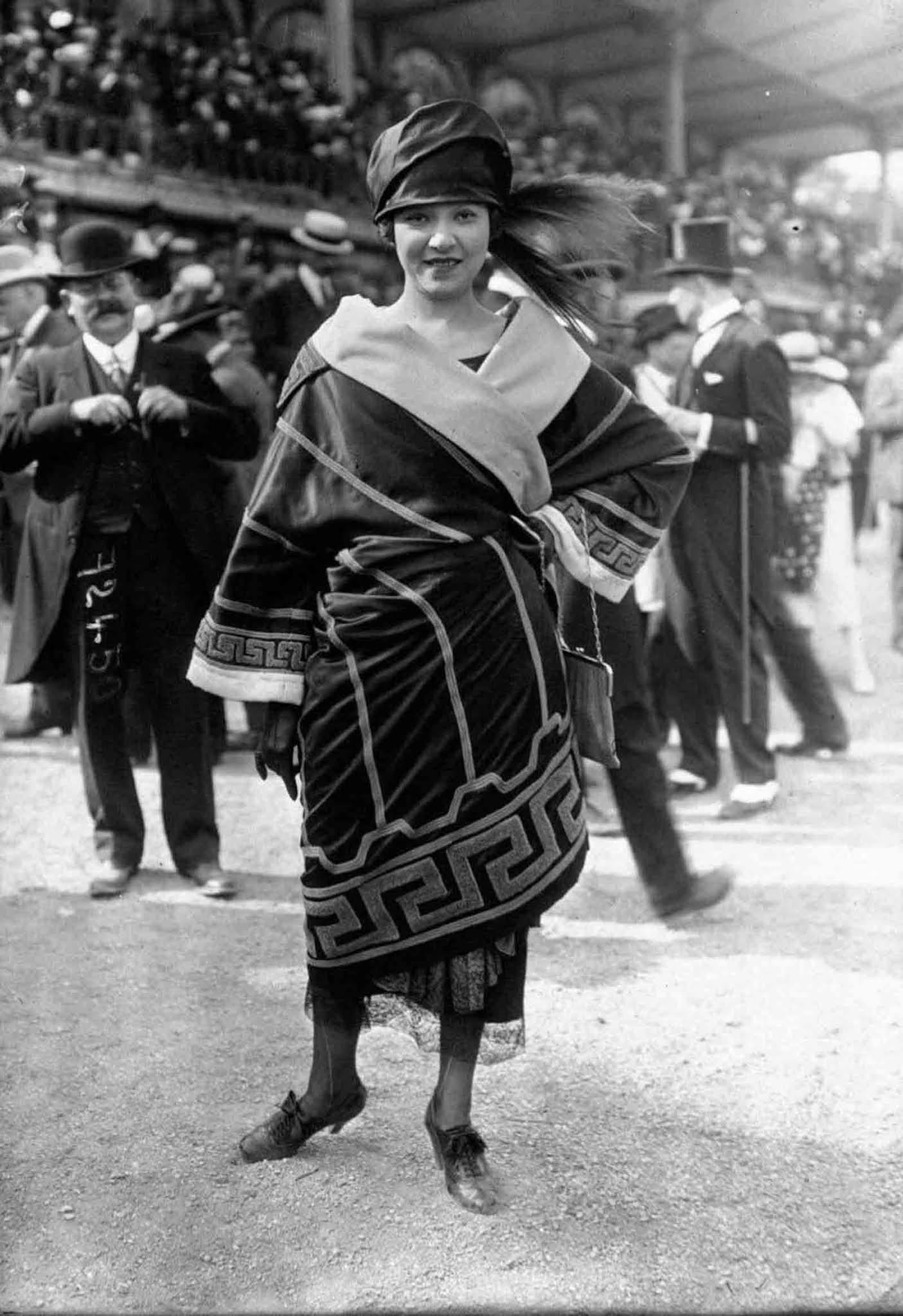 french fashion old street style photographs