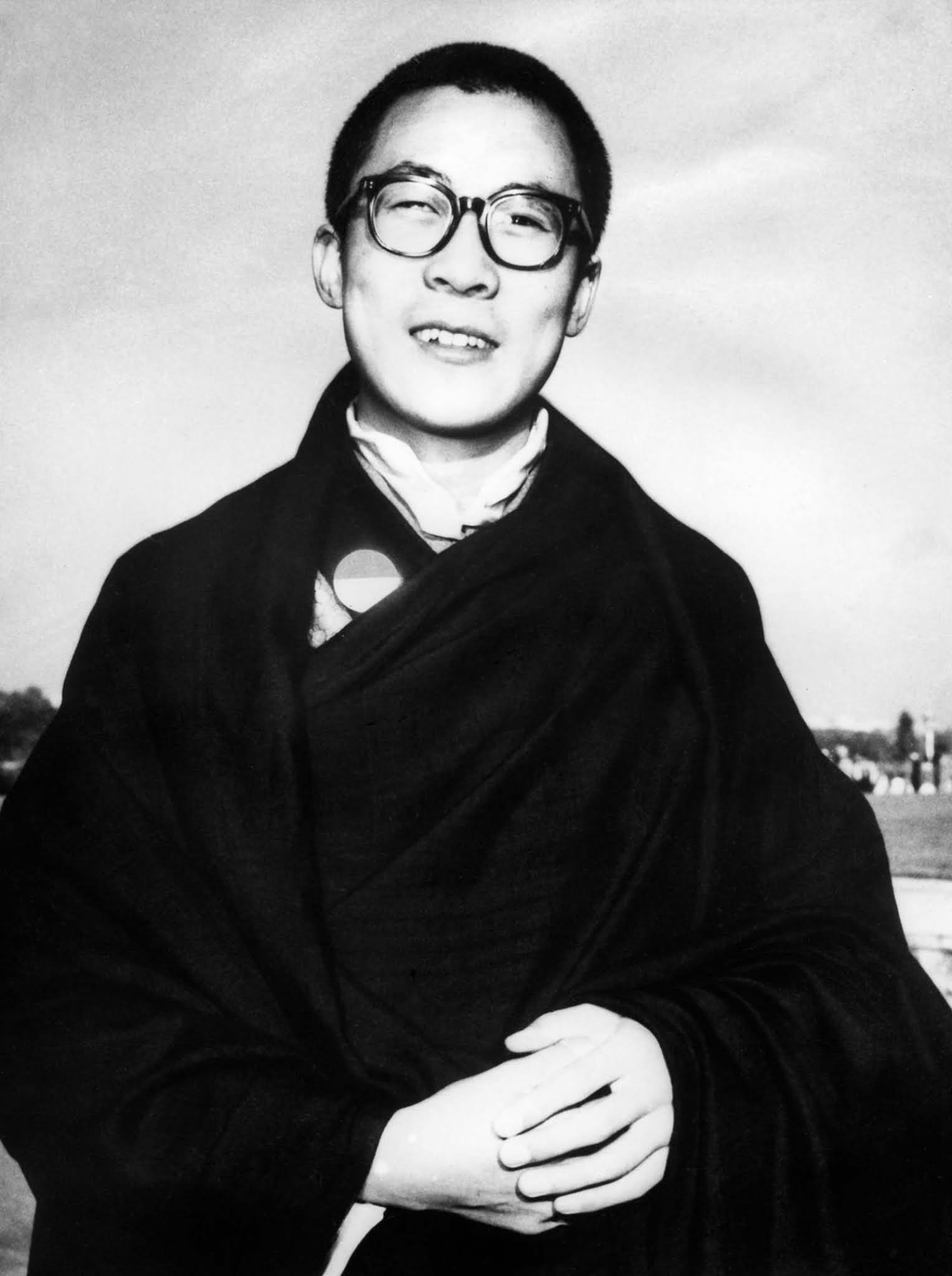 young dalai lama photographs