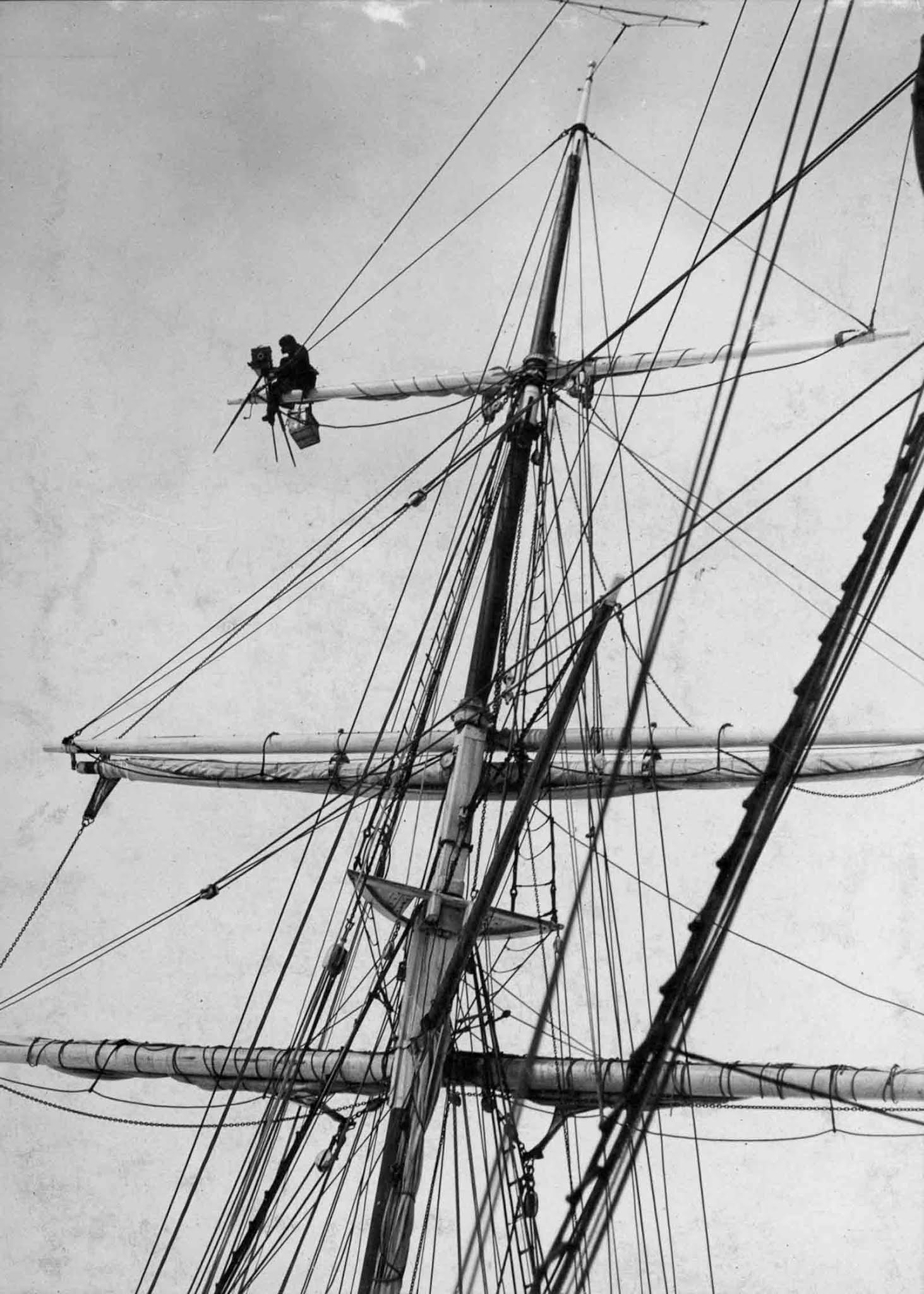 Shackleton Antarctica endurance photographs