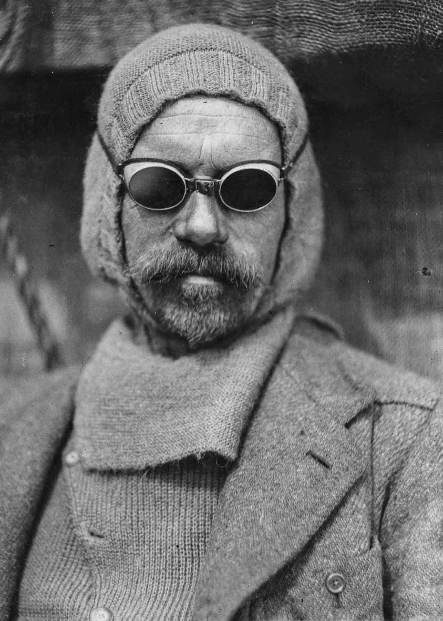 Shackleton Antarctica endurance photographs
