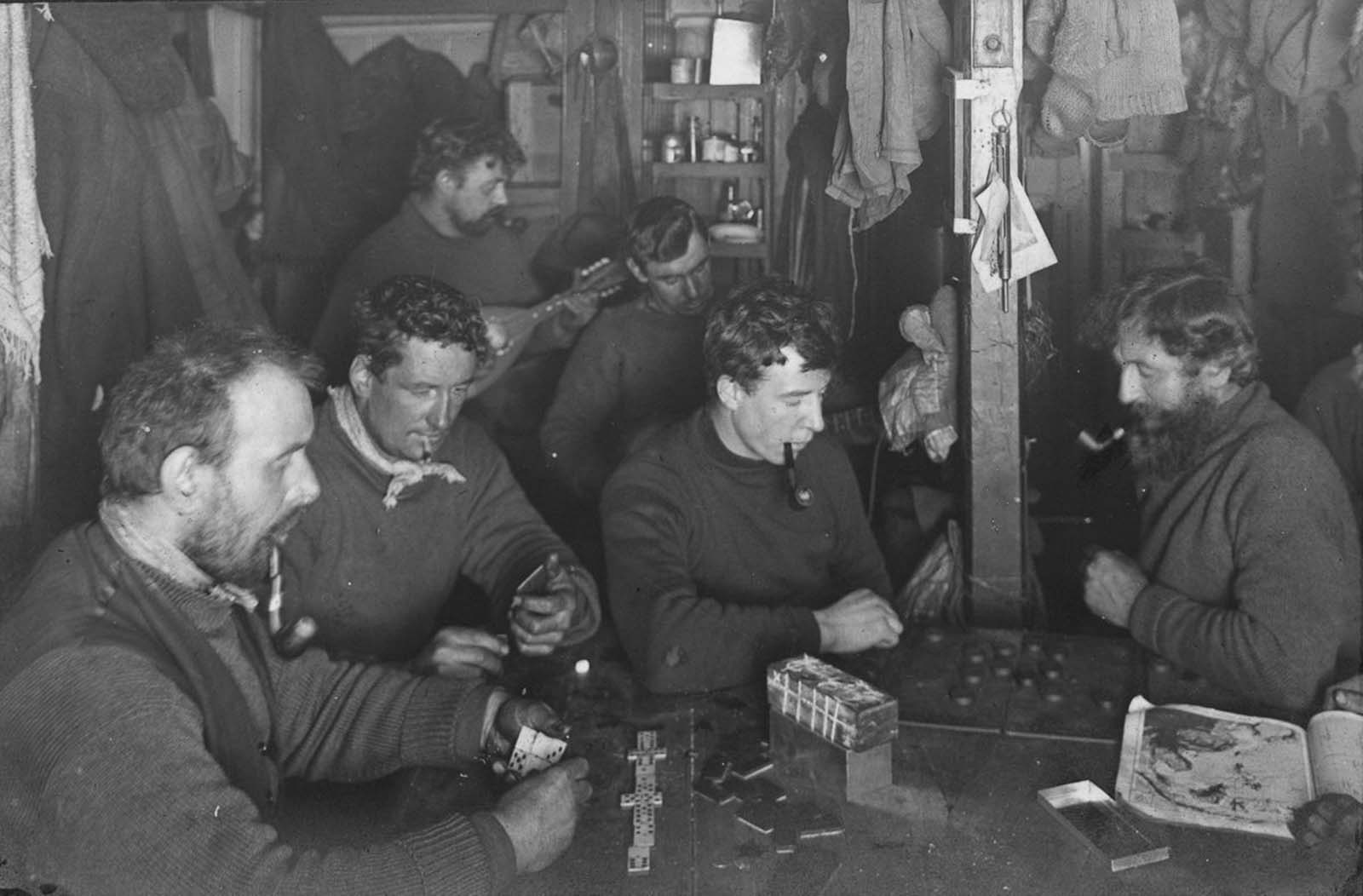 Shackleton Antarctica endurance photographs