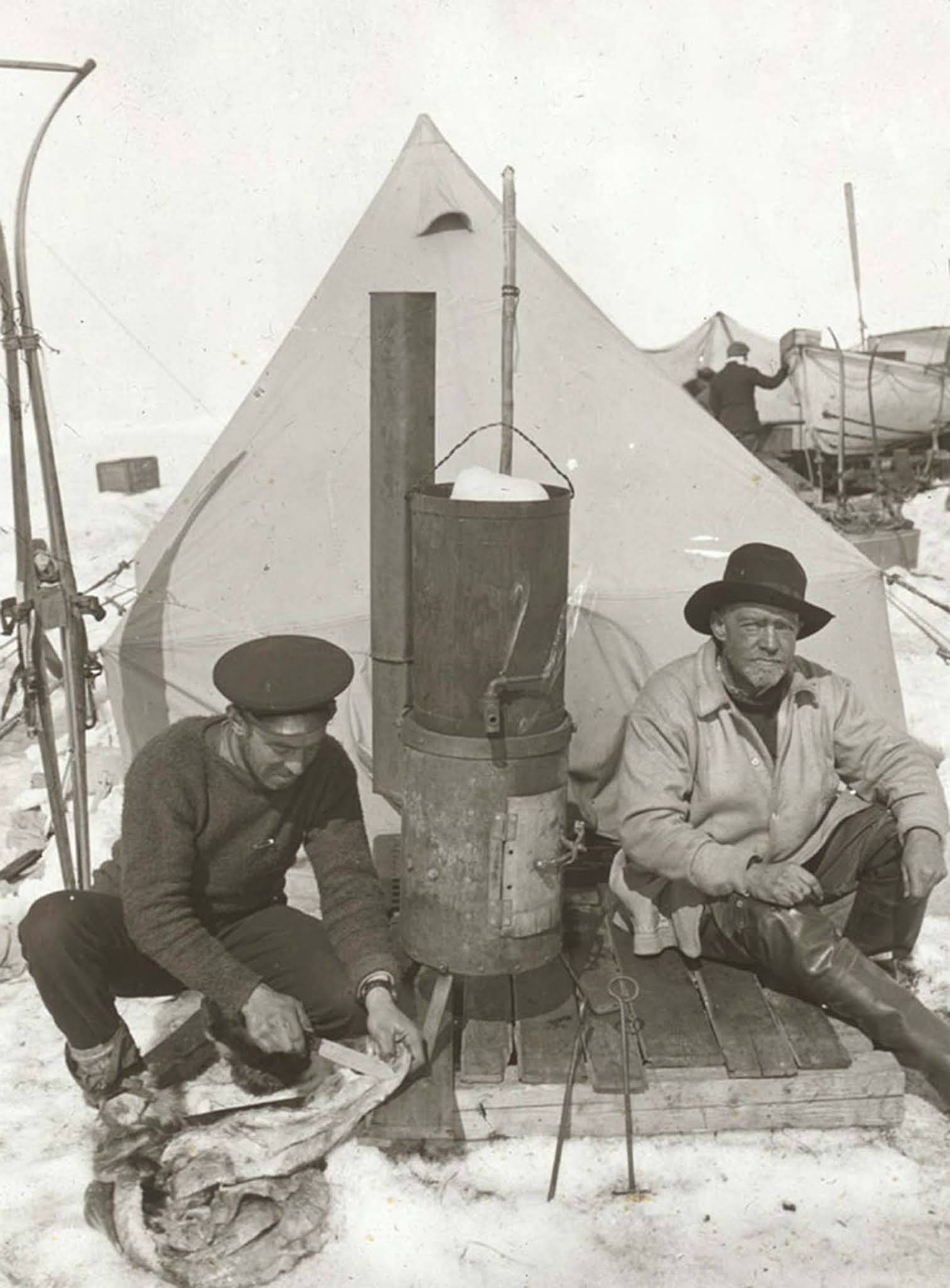 Shackleton Antarctica endurance photographs