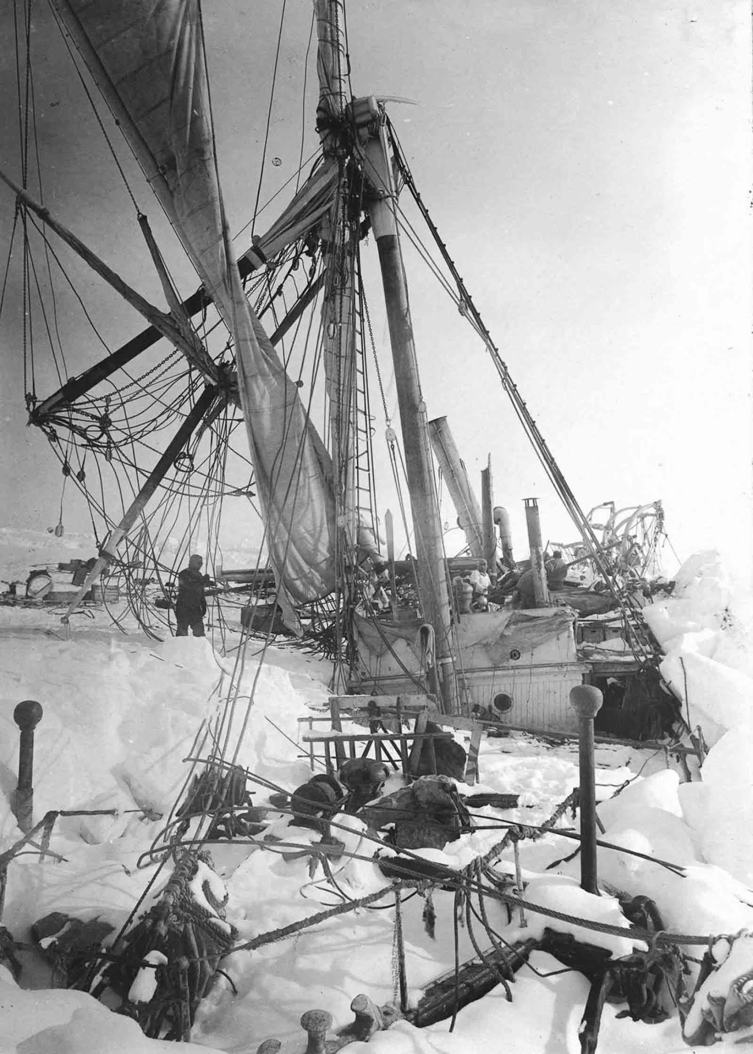 Shackleton Antarctica endurance photographs