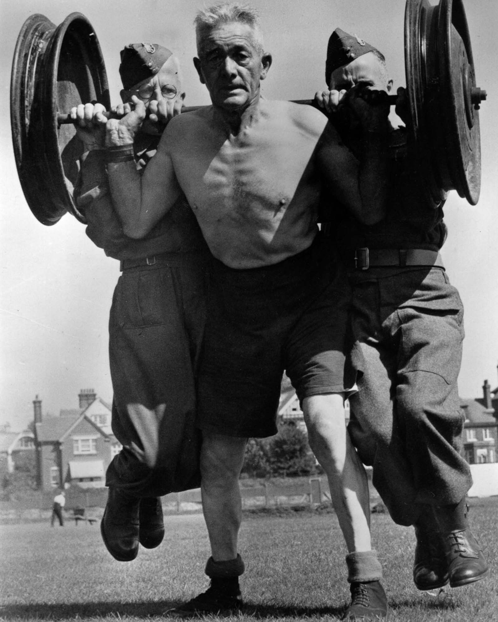 early strongmen photographs