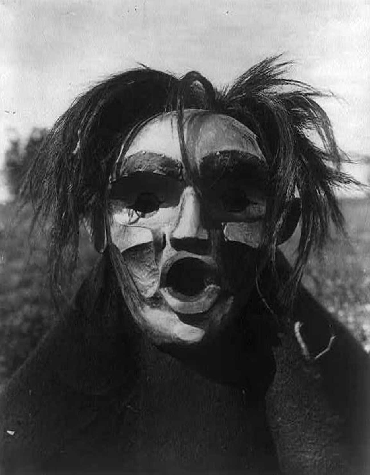 kwakwaka wakw edward curtis photographs