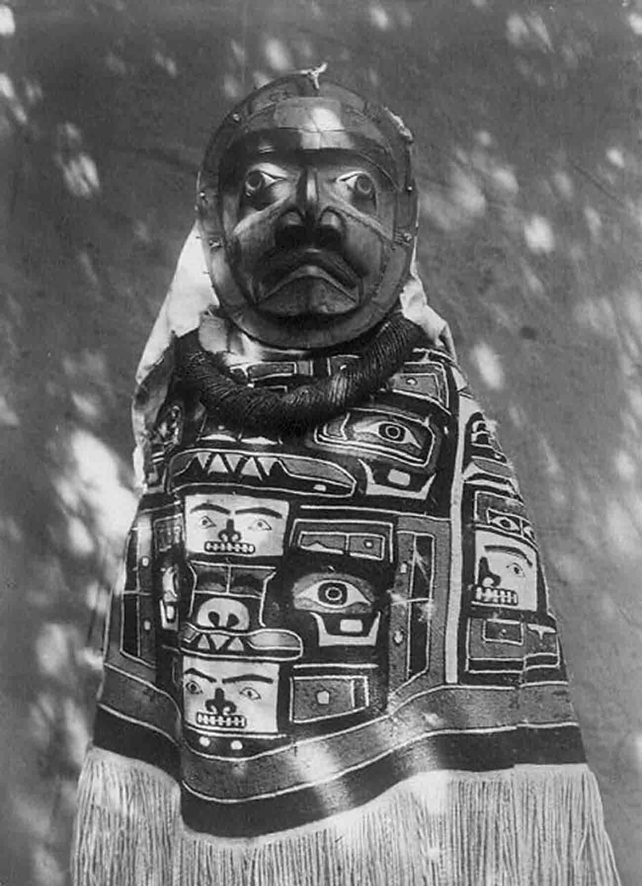 kwakwaka wakw edward curtis photographs