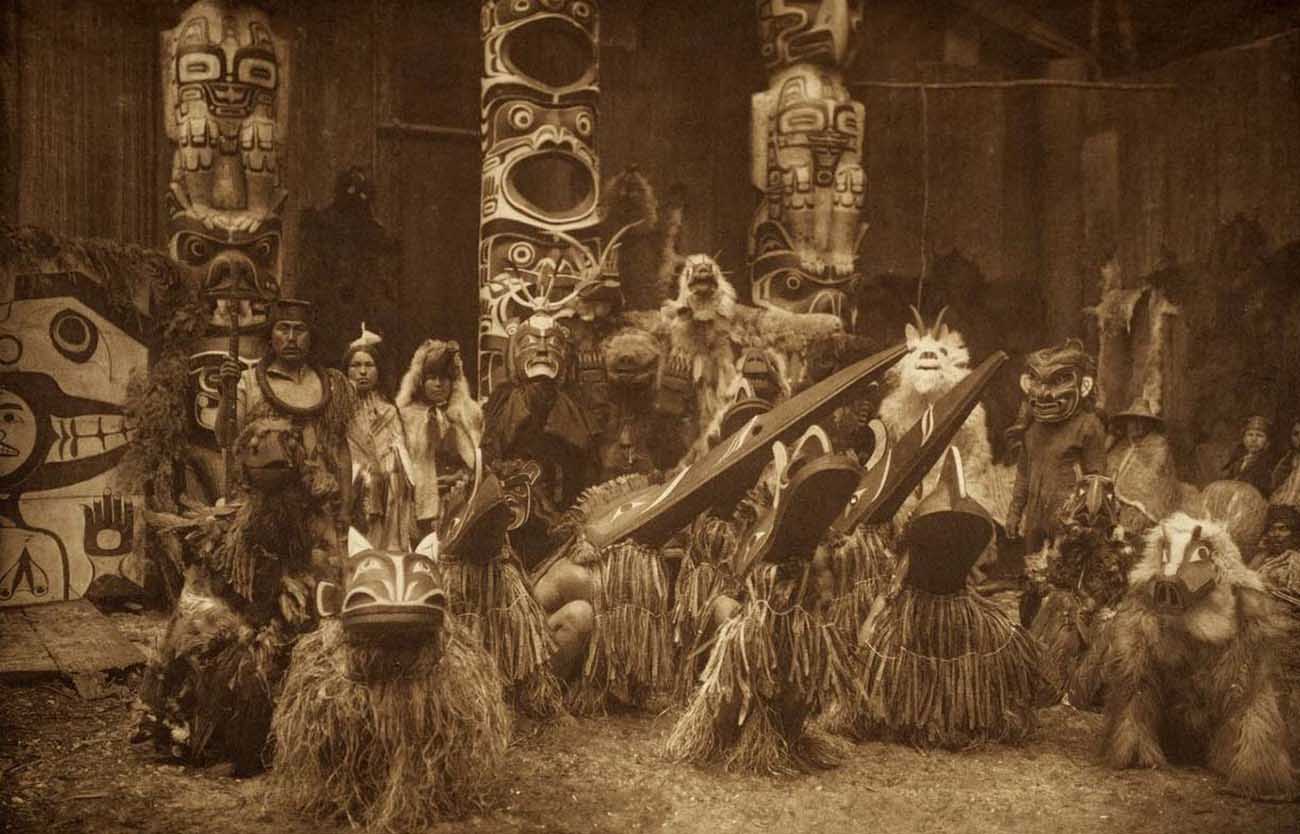 kwakwaka wakw edward curtis photographs