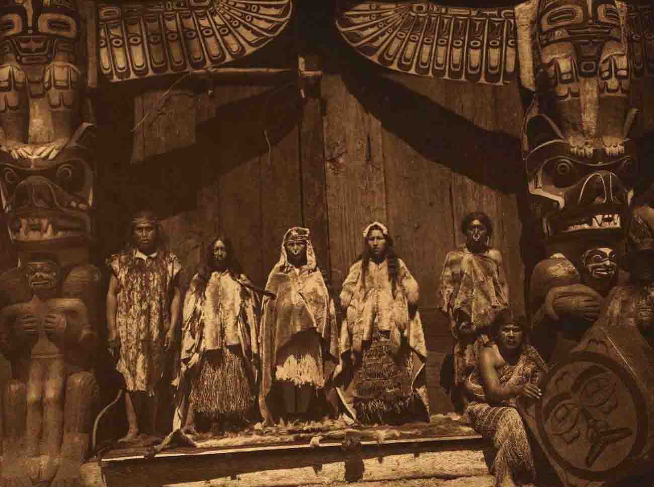 kwakwaka wakw edward curtis photographs