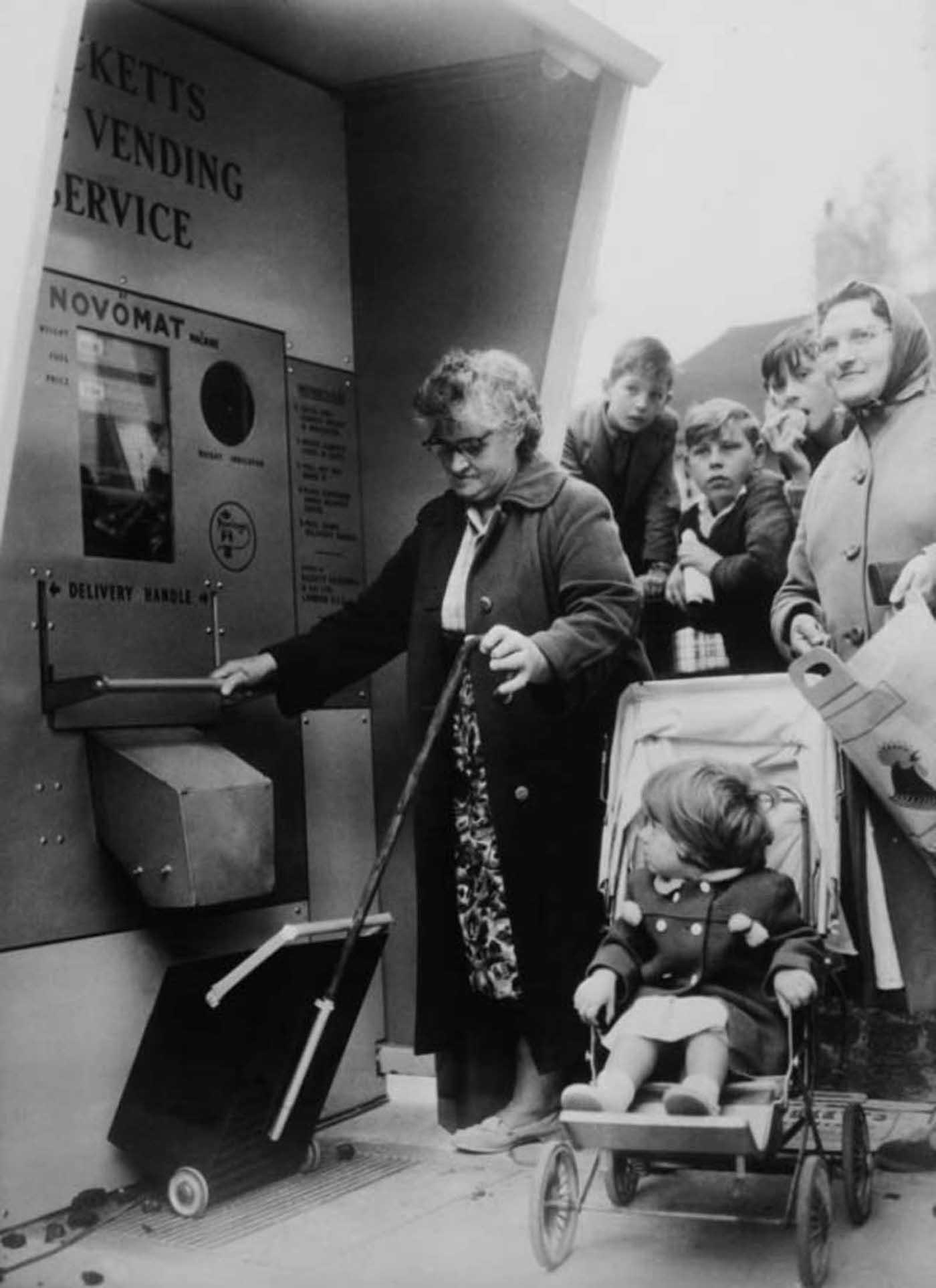 vending machines vintage pictures