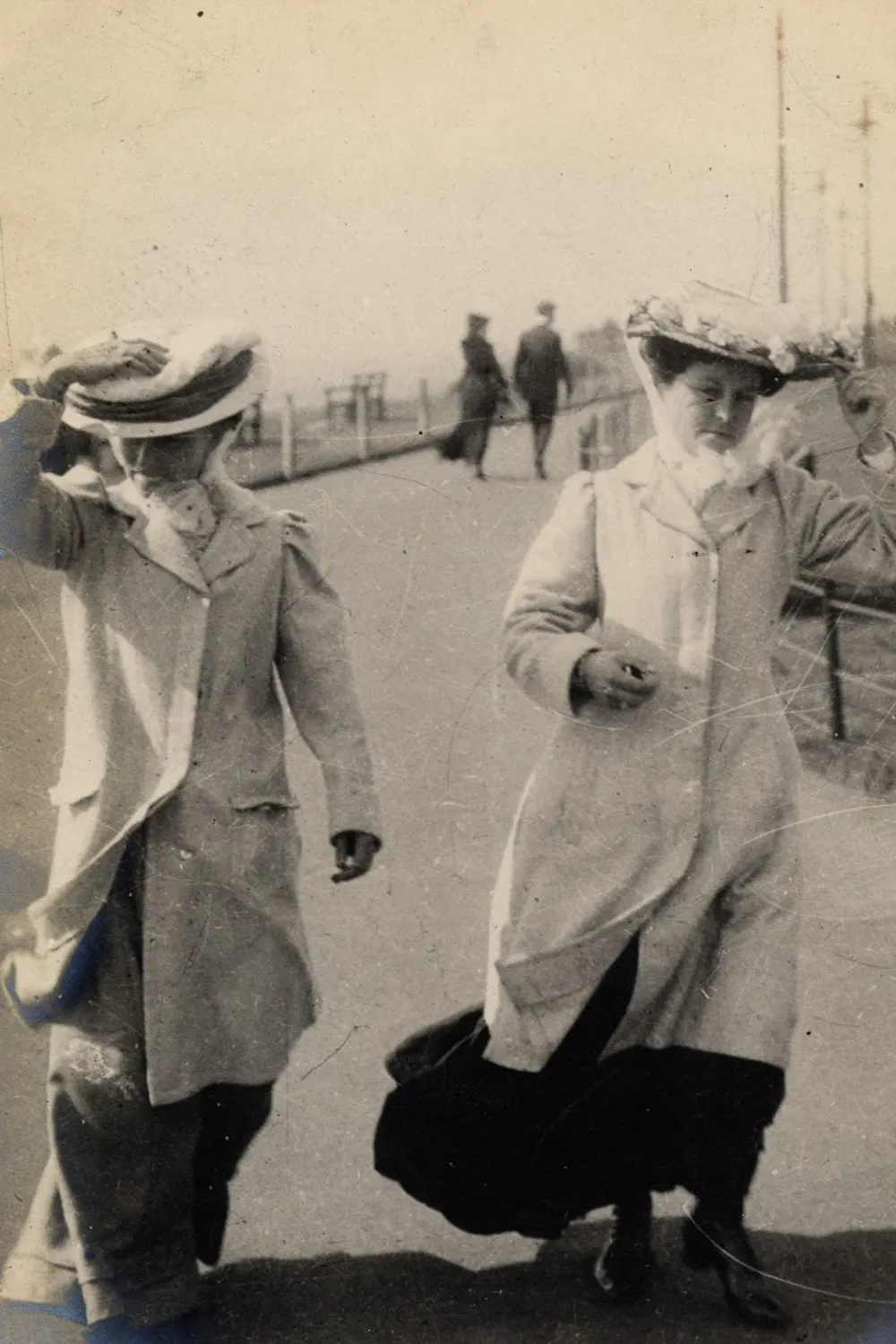 edwardian beach fashion photos