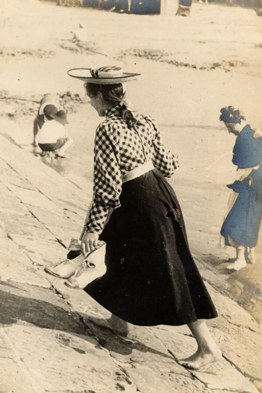 edwardian beach fashion photos