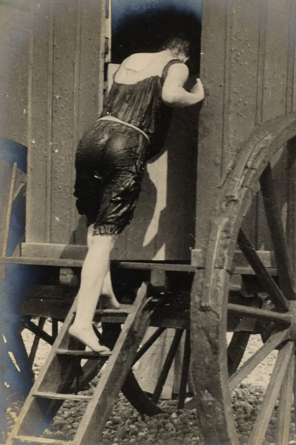 edwardian beach fashion photos