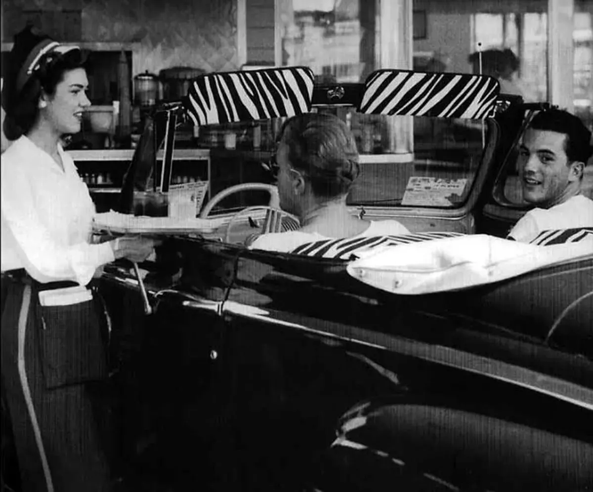 drive-in restaurants vintage photos