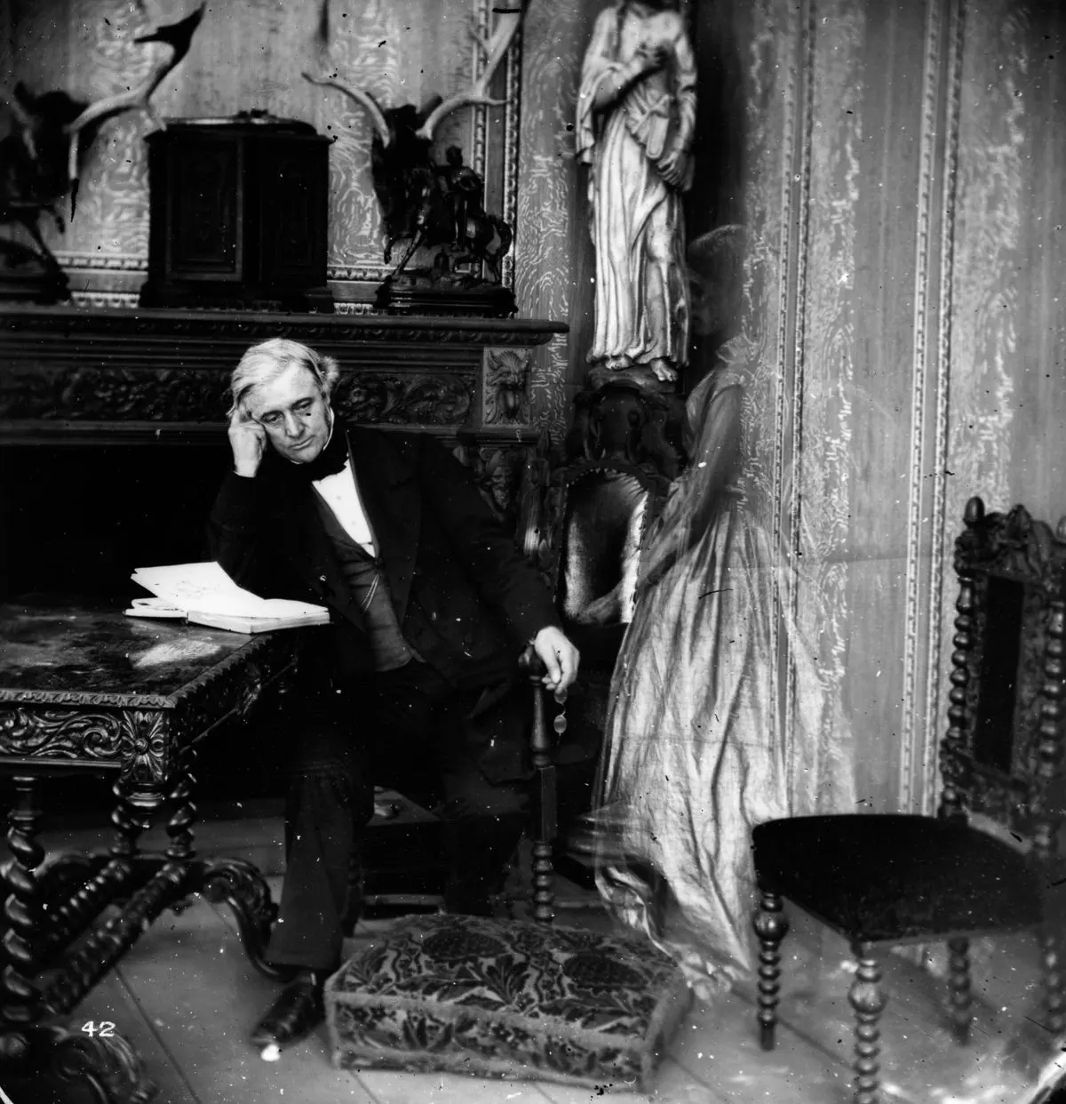 stereoscopic ghost photos