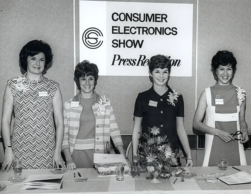 Consumer Electronics Show in Old Photos