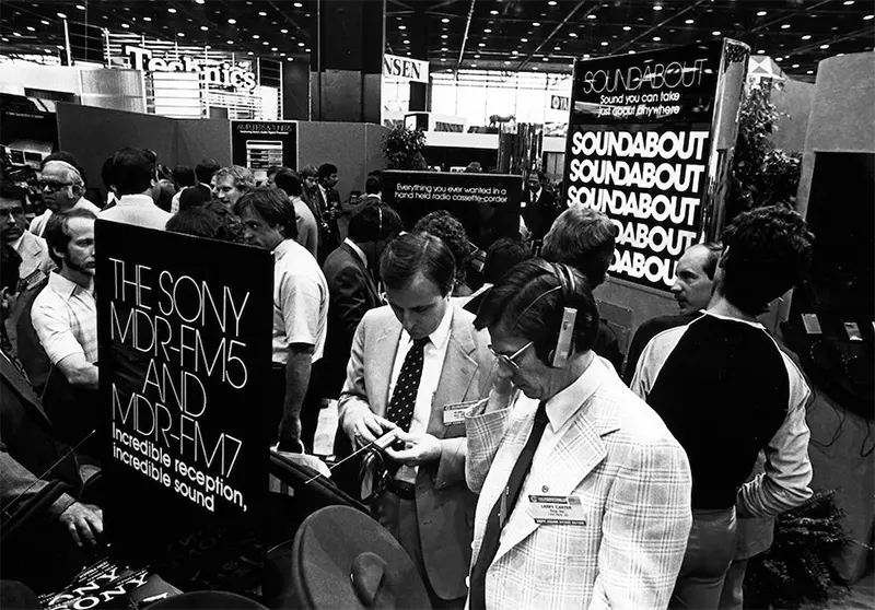 Consumer Electronics Show in Old Photos